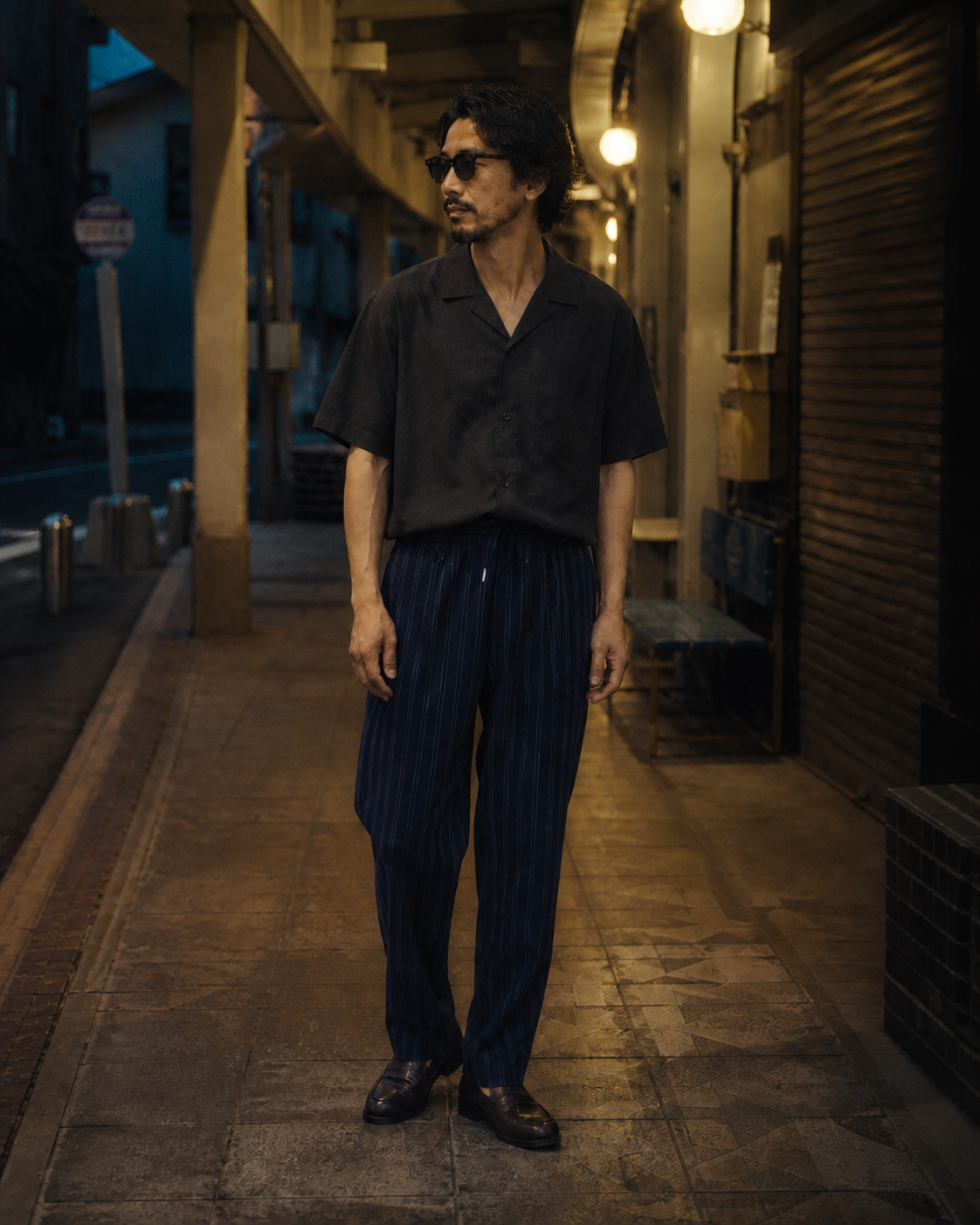 深藍細條紋寬鬆雙褶錐形褲 昭雄實穿 A